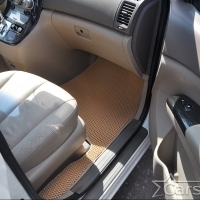 Автомобильные коврики EVA на Kia Carnival II (2006-2014)