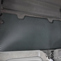 Коврики текстильные на Mazda MPV II 3 ряда (1999-2006)